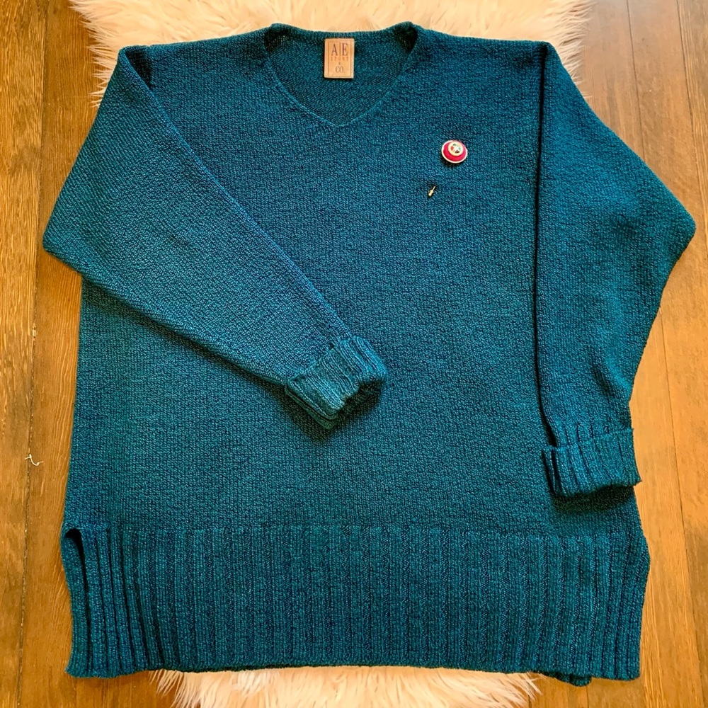 Vintage AE Sport & Co v-neck sweater